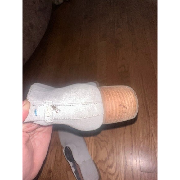 TOMS Womens Leilani Suede Ankle Boot - Picture 5 of 11